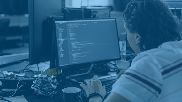 AI Power for Developers: Amazon Q vs. Claude Code – Securely in Your Terminal